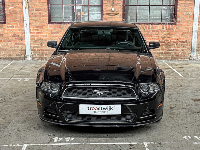 Ford mustang 3.7 v6 305pk 2012 coupe -handgeschakeld- - afbeelding 7 van  10