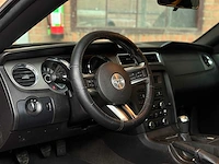 Ford mustang 3.7 v6 305pk 2012 coupe -handgeschakeld- - afbeelding 9 van  43