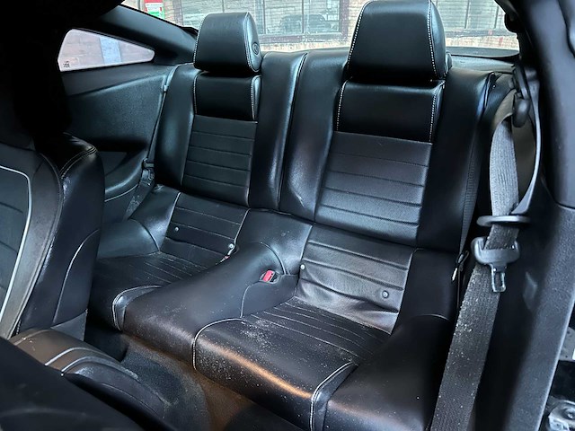 Ford mustang 3.7 v6 305pk 2013 coupe - afbeelding 25 van  35