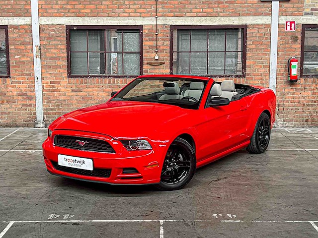 Ford mustang 3.7 v6 310pk 2014 - afbeelding 34 van  39