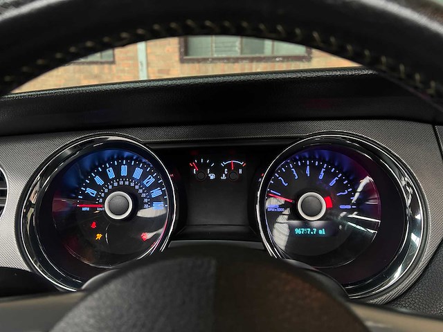 Ford mustang cabriolet 3.7 v6 305pk 2014 - afbeelding 21 van  40