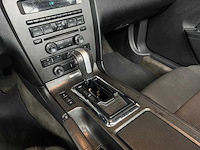 Ford mustang cabriolet 3.7 v6 305pk 2014 - afbeelding 22 van  40