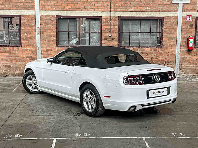 Ford mustang cabriolet 3.7 v6 305pk 2014 - afbeelding 9 van  40