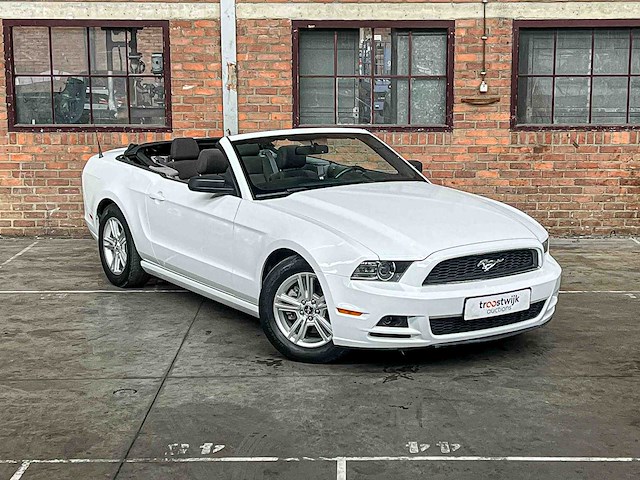 Ford mustang cabriolet 3.7 v6 305pk 2014 - afbeelding 30 van  31