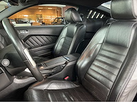 Ford mustang coupé | 4.0 v6 210 pk | 2010 | youngtimer | brilliant silver metallic | led-achterlichten | marge auto - afbeelding 8 van  28