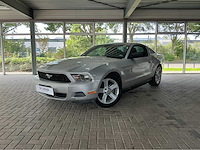 Ford mustang coupé | 4.0 v6 210 pk | 2010 | youngtimer | brilliant silver metallic | led-achterlichten | marge auto - afbeelding 1 van  28