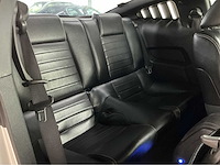 Ford mustang coupé | 4.0 v6 210 pk | 2010 | youngtimer | brilliant silver metallic | led-achterlichten | marge auto - afbeelding 17 van  28