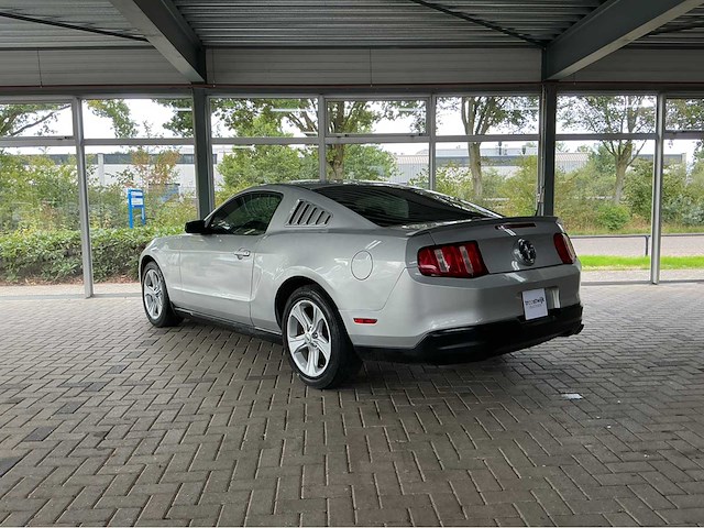 Ford mustang coupé | 4.0 v6 210 pk | 2010 | youngtimer | brilliant silver metallic | led-achterlichten | marge auto - afbeelding 28 van  28