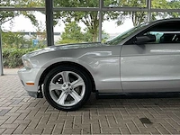Ford mustang coupé | 4.0 v6 210 pk | 2010 | youngtimer | brilliant silver metallic | led-achterlichten | marge auto - afbeelding 22 van  28