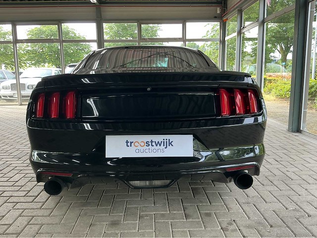 Ford mustang coupe ecoboost, 2.3 liter turbo - afbeelding 21 van  23
