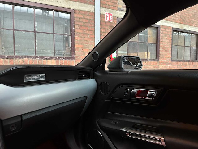 Ford mustang coupe ecoboost premium 310pk 2015 - afbeelding 27 van  37