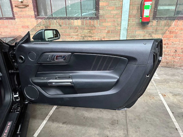 Ford mustang coupe ecoboost premium 310pk 2015 - afbeelding 35 van  37