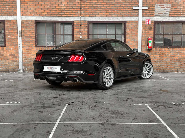 Ford mustang coupe ecoboost premium 310pk 2015 - afbeelding 2 van  39