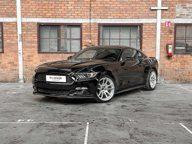 Ford mustang coupe ecoboost premium 310pk 2015 - afbeelding 32 van  39
