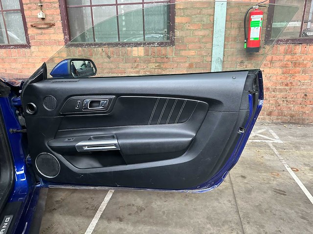 Ford mustang coupe ecoboost premium 310pk 2016 - afbeelding 33 van  42