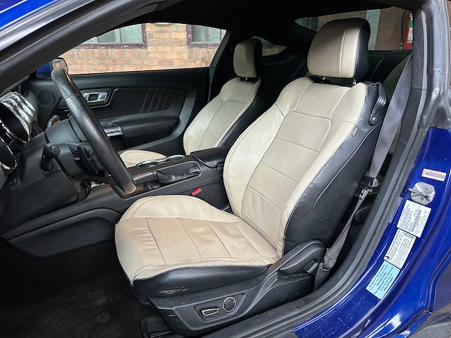 Ford mustang coupe ecoboost premium 310pk 2016 - afbeelding 35 van  42