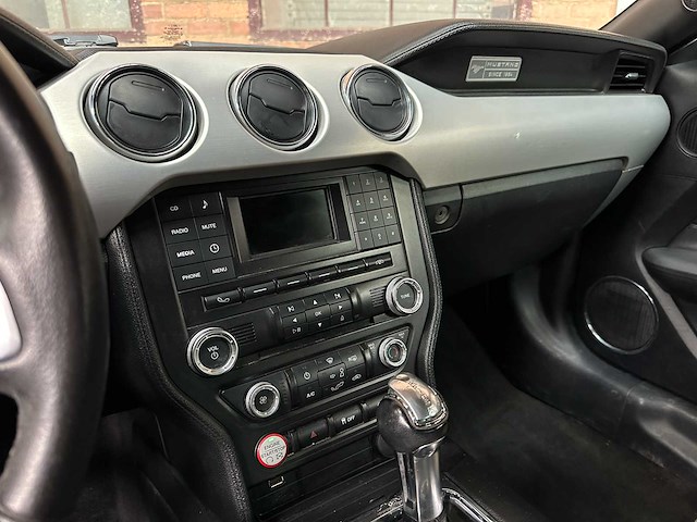 Ford mustang coupe ecoboost premium 310pk 2016 - afbeelding 24 van  38
