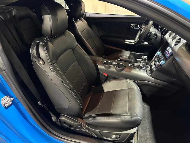 Ford mustang coupe ecoboost premium 310pk 2017 - afbeelding 9 van  13