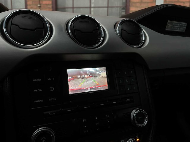 Ford mustang ecoboost premium coupe 310pk 2015 - afbeelding 24 van  38