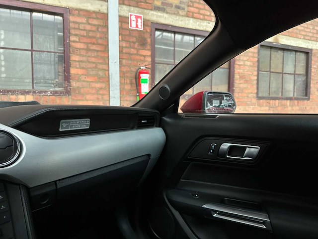 Ford mustang ecoboost premium coupe 310pk 2015 - afbeelding 29 van  38