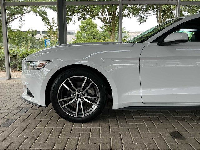Ford mustang ecoboost premium fastback | 2.3 | 310 pk | 2016 | hid projector koplampen | achteruitrijcamera | btw auto - afbeelding 10 van  30