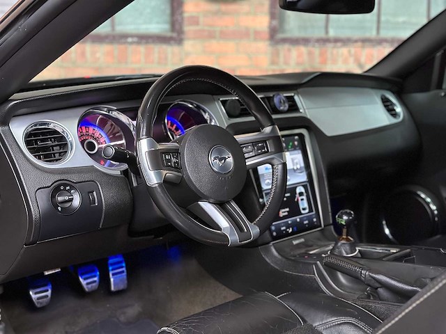 Ford mustang gt 5.0 v8 416pk 2013 -handgeschakeld- - afbeelding 11 van  42