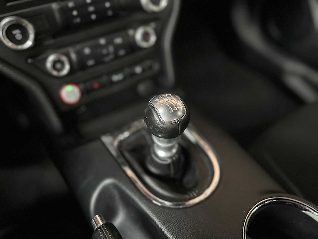 Ford mustang gt 5.0 v8 440pk 2017 -handgeschakeld- - afbeelding 22 van  57