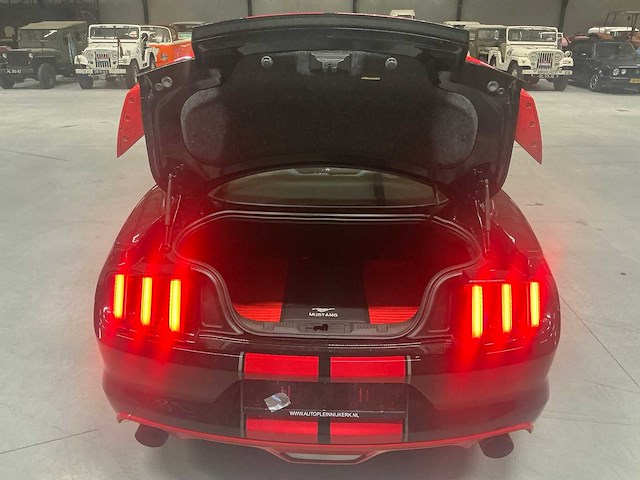 Ford mustang gt 5.0 v8 boss 302 personenauto - afbeelding 11 van  24