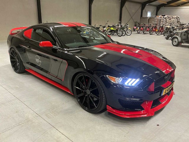 Ford mustang gt 5.0 v8 boss 302 personenauto - afbeelding 18 van  24