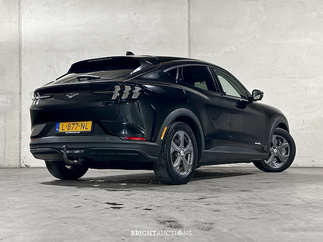 Ford mustang mach-e rwd 75 kwh 258pk 2021 (origineel-nl + 1e eigenaar), l-877-nl - afbeelding 3 van  57