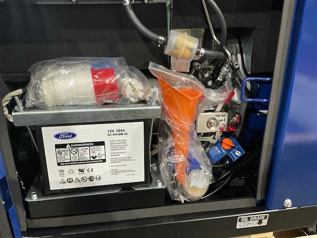 Ford noodstroomaggregaat ongebruikt - afbeelding 3 van  13