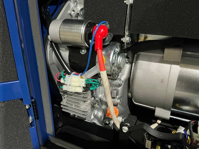 Ford noodstroomaggregaat ongebruikt - afbeelding 13 van  13