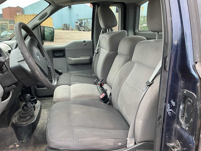 Ford pick-up f150 personenauto - afbeelding 12 van  13