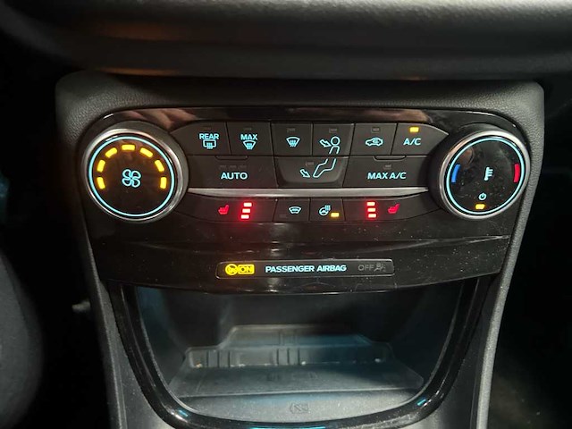 Ford puma 1.0 ecoboost hybrid titanium; t-792-fr - afbeelding 15 van  17