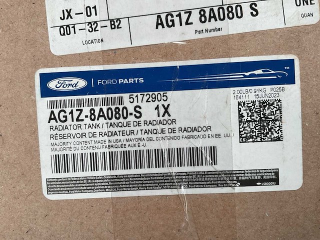 Ford radiator tank - afbeelding 1 van  1