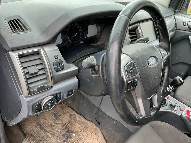 Ford ranger 2.2 tdci xlt sup3.55 bedrijfswagen - afbeelding 26 van  43