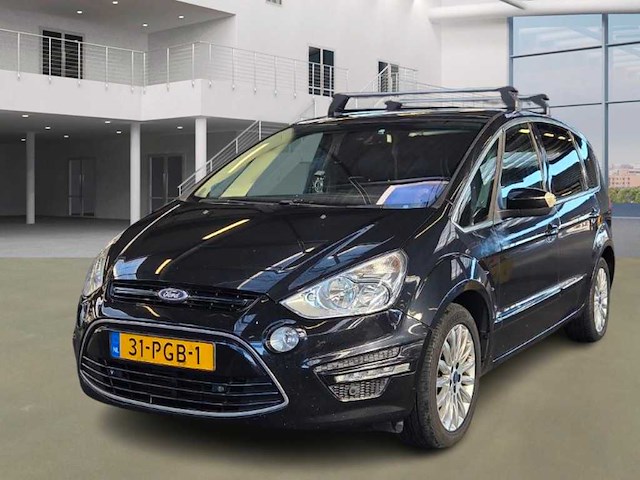 Ford s-max 1.6 ecoboost titanium 7p; 31-pgb-1 - afbeelding 1 van  18