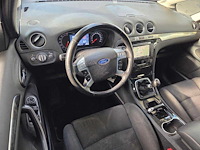 Ford s-max 1.6 ecoboost titanium 7p; 31-pgb-1 - afbeelding 16 van  18