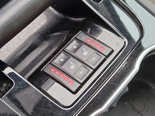 Ford s-max 2.0 ecoboost titanium 7persoons 2012 | p-380-kr - afbeelding 15 van  30