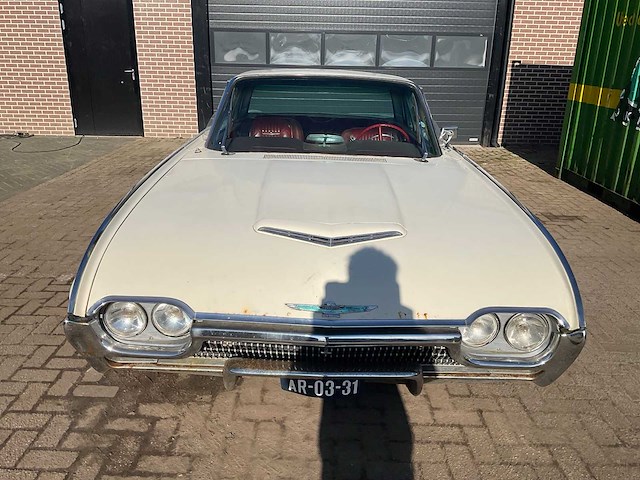 Ford thunderbird v8 oldtimerauto - afbeelding 12 van  20
