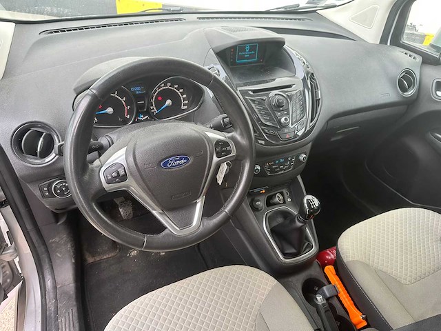 Ford tourneo 5 persoons courier titanium. t-332-lt - afbeelding 13 van  14
