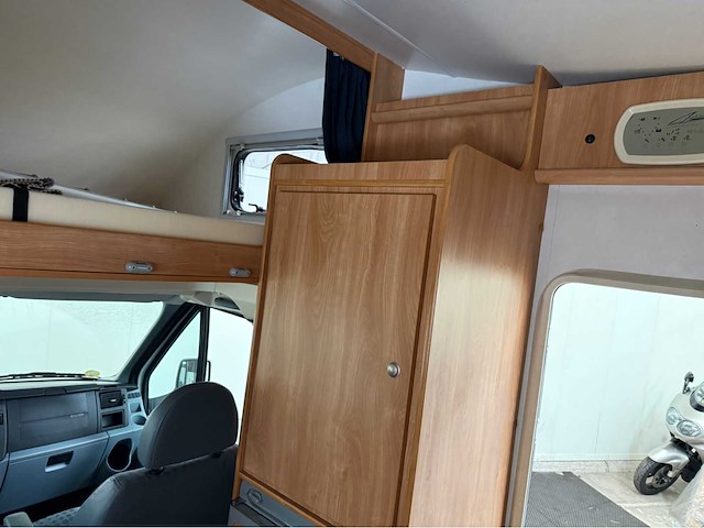 Ford transit - rimor - apf - 77s3 - camper - 2011 - afbeelding 28 van  45