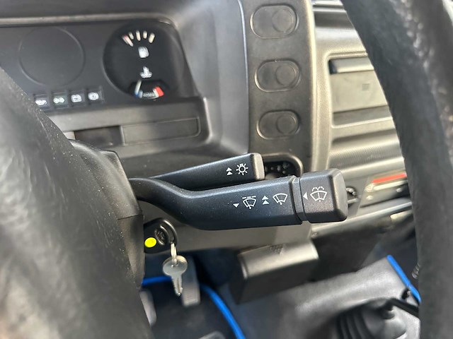 Ford transit 150 l camper 88pk 1994, vh-sf-42 youngtimer - afbeelding 8 van  52