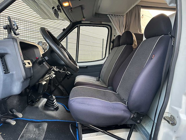 Ford transit 150 l camper 88pk 1994, vh-sf-42 youngtimer - afbeelding 15 van  52