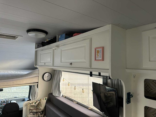 Ford transit 150 l camper 88pk 1994, vh-sf-42 youngtimer - afbeelding 18 van  52