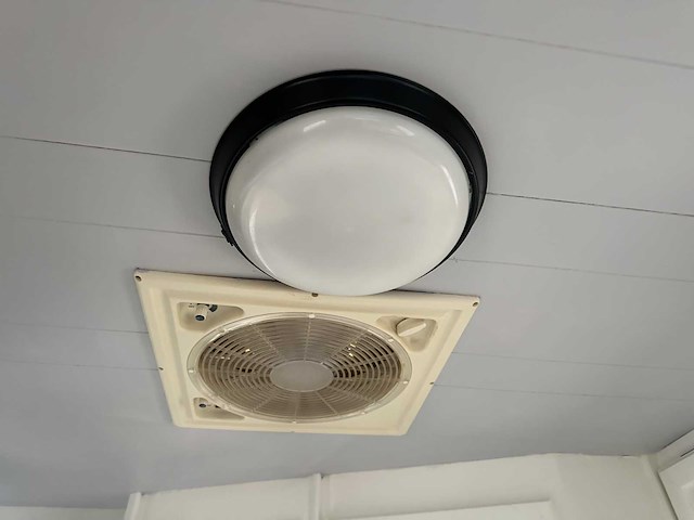 Ford transit 150 l camper 88pk 1994, vh-sf-42 youngtimer - afbeelding 29 van  52