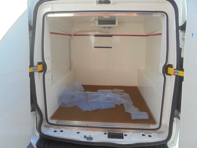 Ford transit 2.0 custom trend koel-vrieswagen - bedrijfswagen (schade) - afbeelding 24 van  24