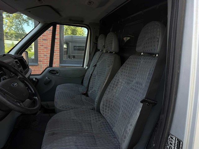 Ford transit 280s 2.2 tdci - afbeelding 11 van  13