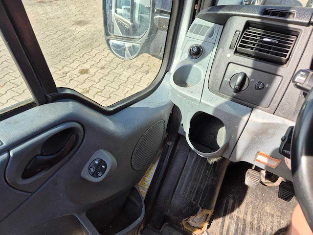 Ford transit 300s 2.2 tdci, 6-vsl-89 - afbeelding 2 van  15