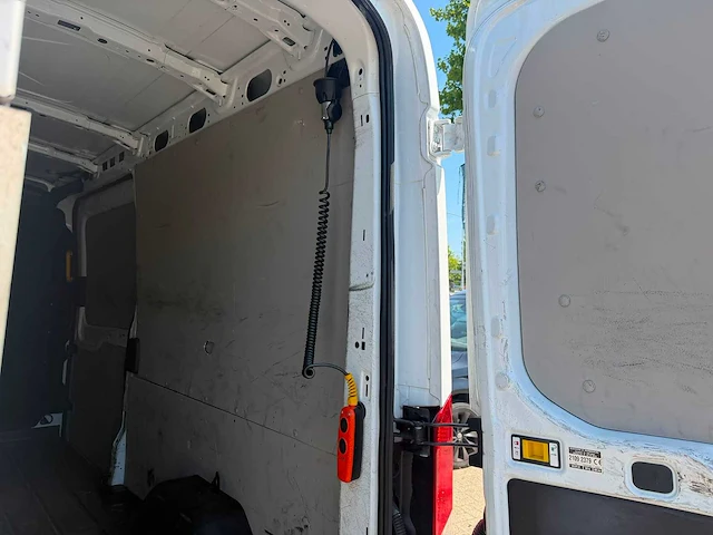 Ford transit 330 2.0 tdci l3h3 trend | vnt-48-n i - afbeelding 3 van  29